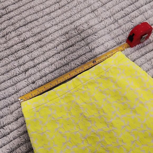 J. Crew florescent yellow embroidered floral skirt size 8! - Picture 7 of 13